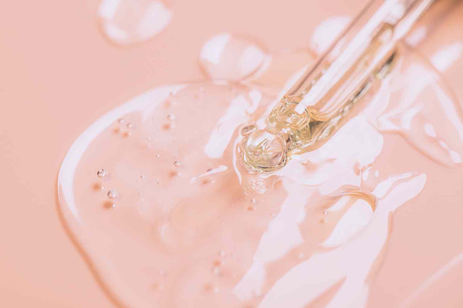 Avne, cosmetici all'acido ialuronico: perch sceglierli per la pelle